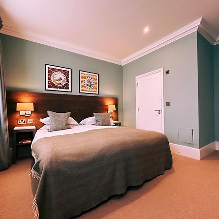 The Georgian, Haslemere, Surrey Екстериор снимка