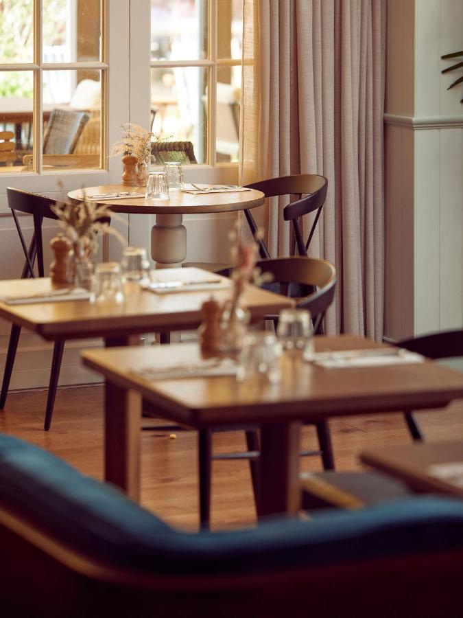The Georgian, Haslemere, Surrey Екстериор снимка