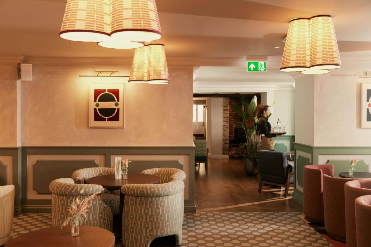 The Georgian, Haslemere, Surrey Екстериор снимка