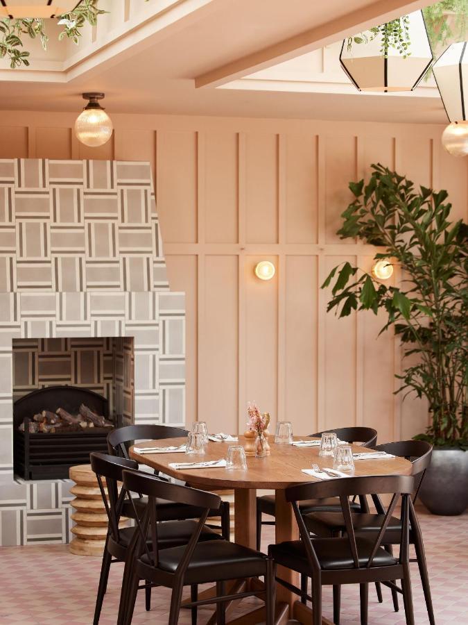 The Georgian, Haslemere, Surrey Екстериор снимка