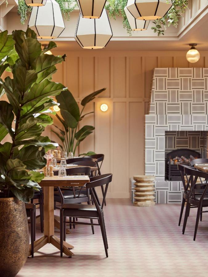 The Georgian, Haslemere, Surrey Екстериор снимка