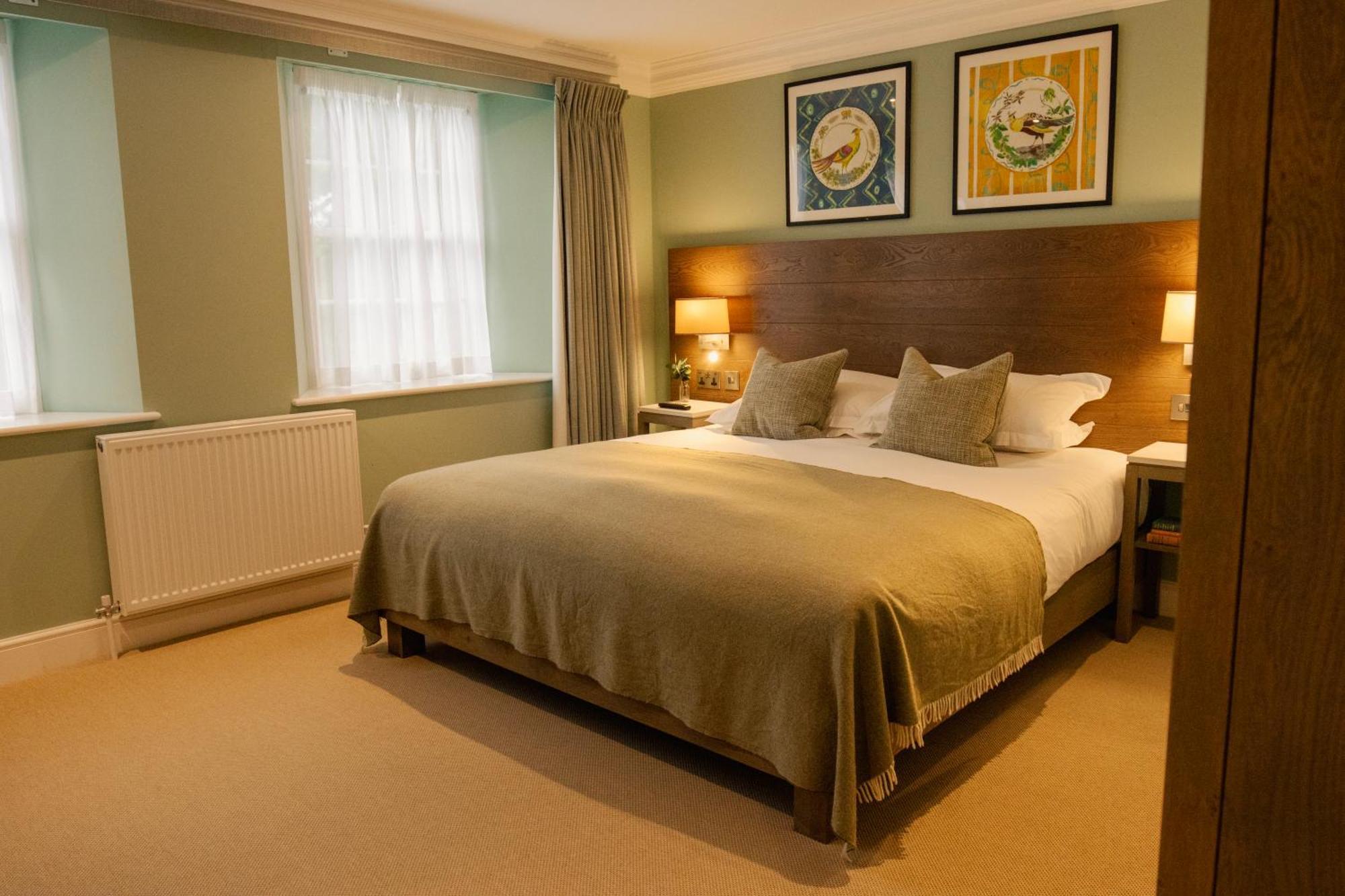 The Georgian, Haslemere, Surrey Екстериор снимка
