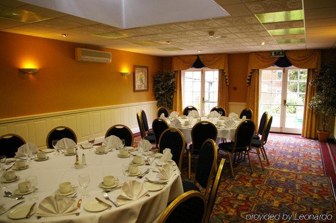 The Georgian, Haslemere, Surrey Ресторант снимка